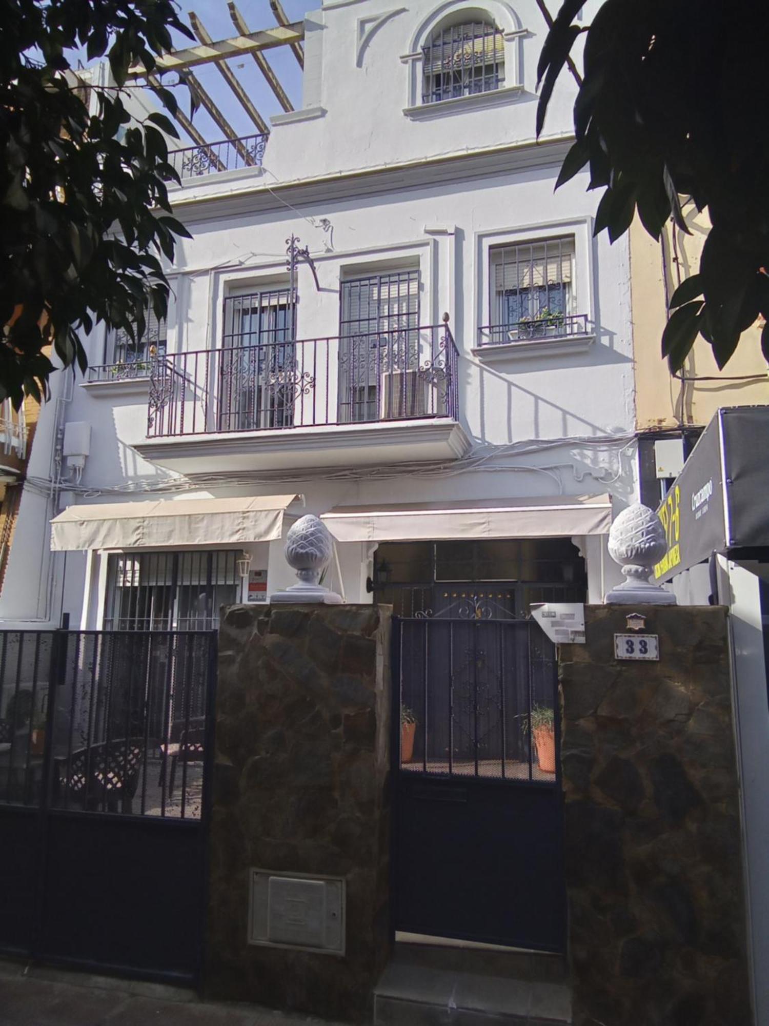 Ferienwohnung Atico Centrico Nervion Sevilla Exterior foto
