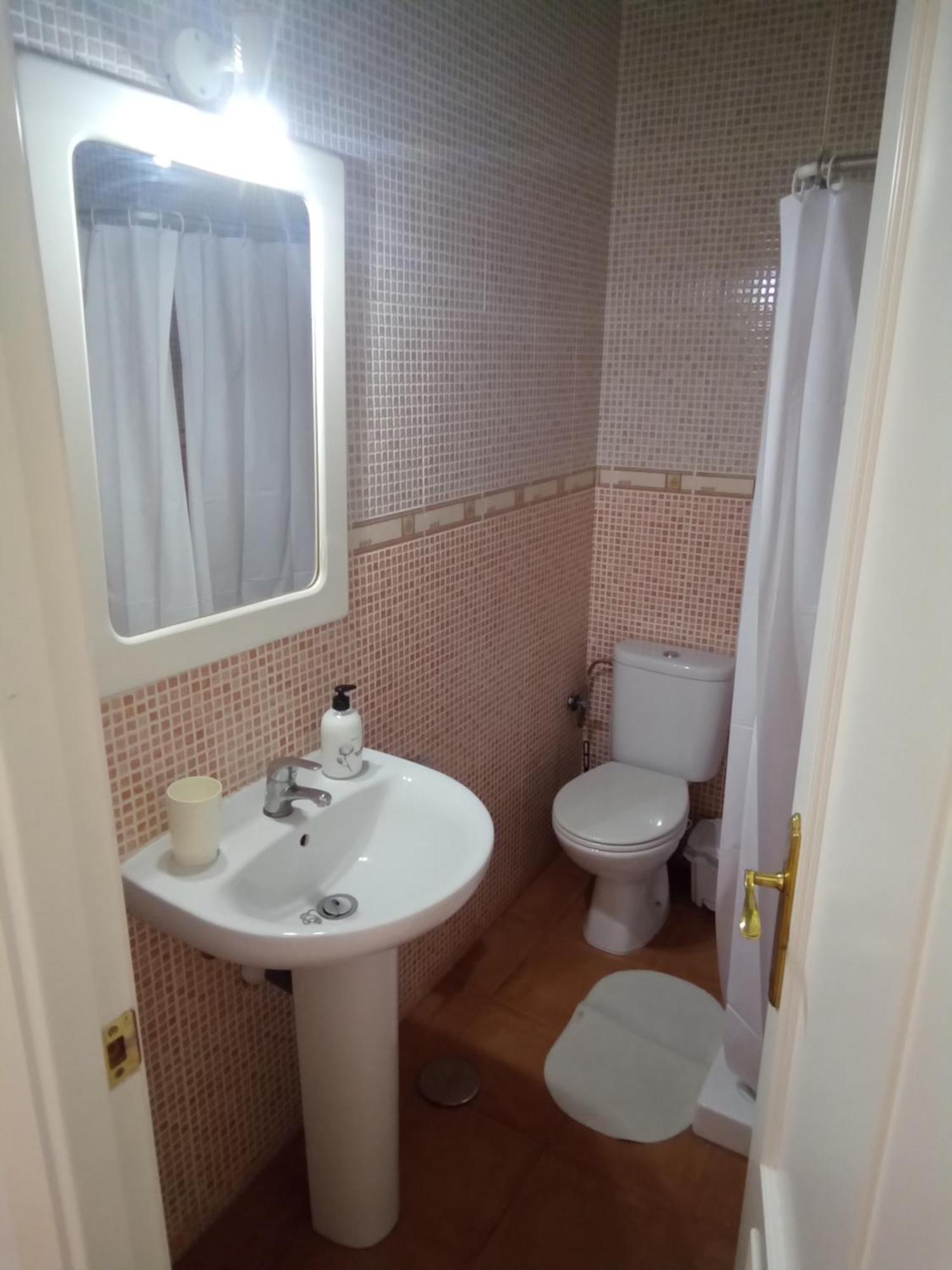Ferienwohnung Atico Centrico Nervion Sevilla Exterior foto